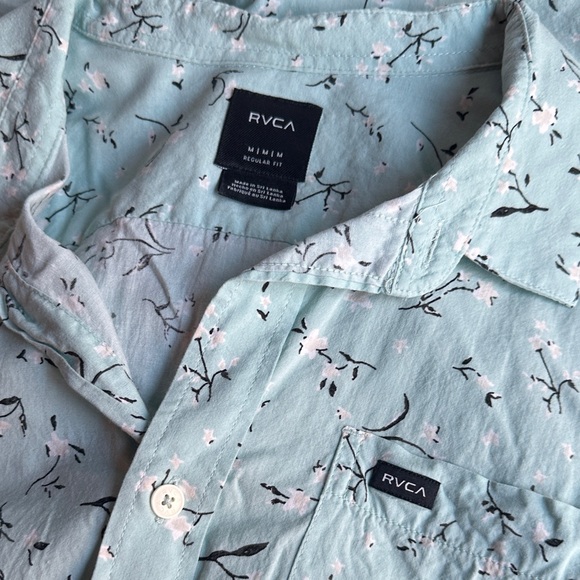 RVCA Button Down Shirt - Picture 2 of 3